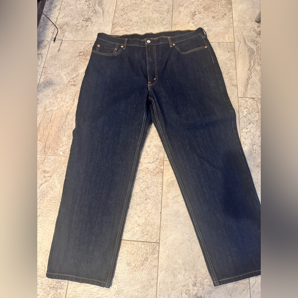 Levi’s 550 size 42x30 brand new
